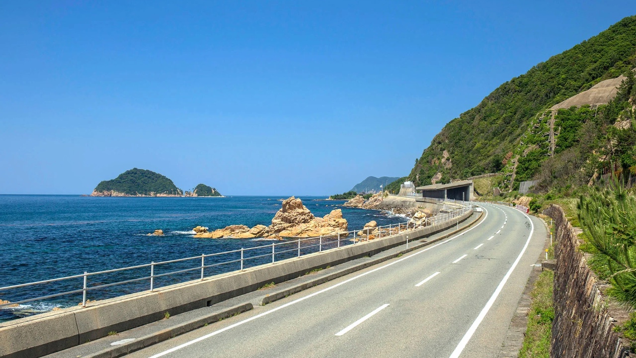 海岸線のドライブ
